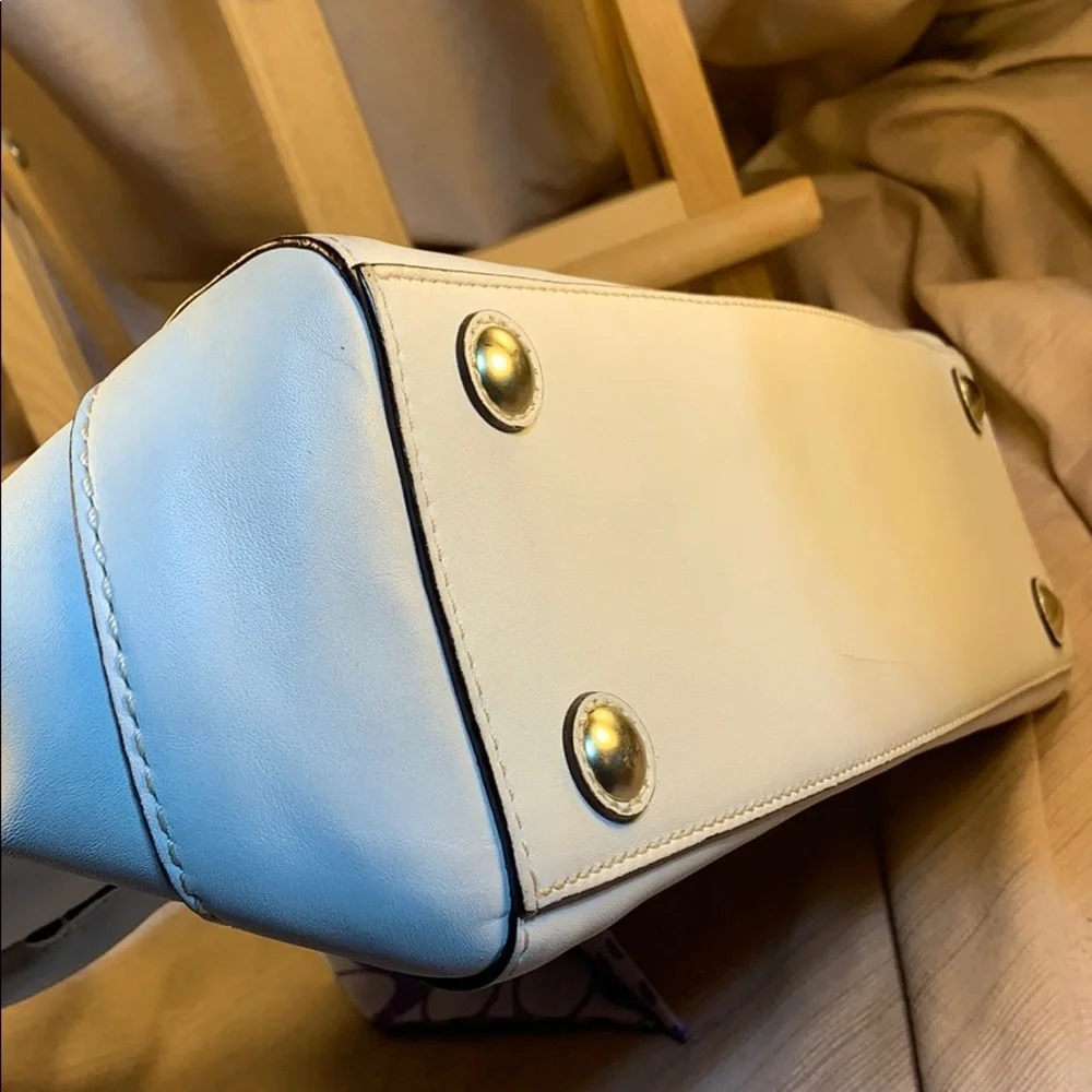 Coach leather satchel w/twilly practically new